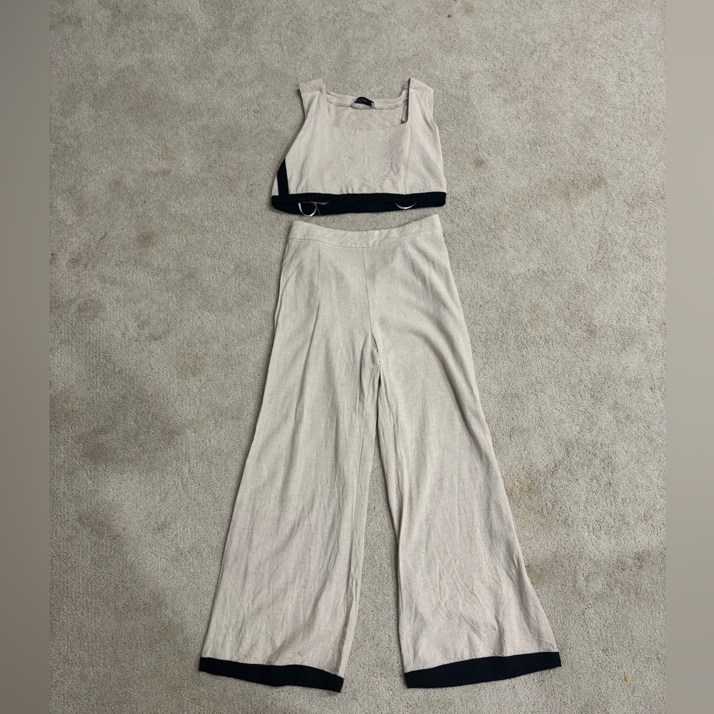 Petal + Pup Linen Set, size small. Worn once!